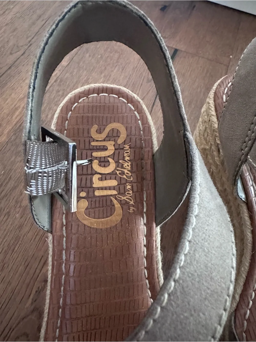 Circus by Sam Edelman taupe suede